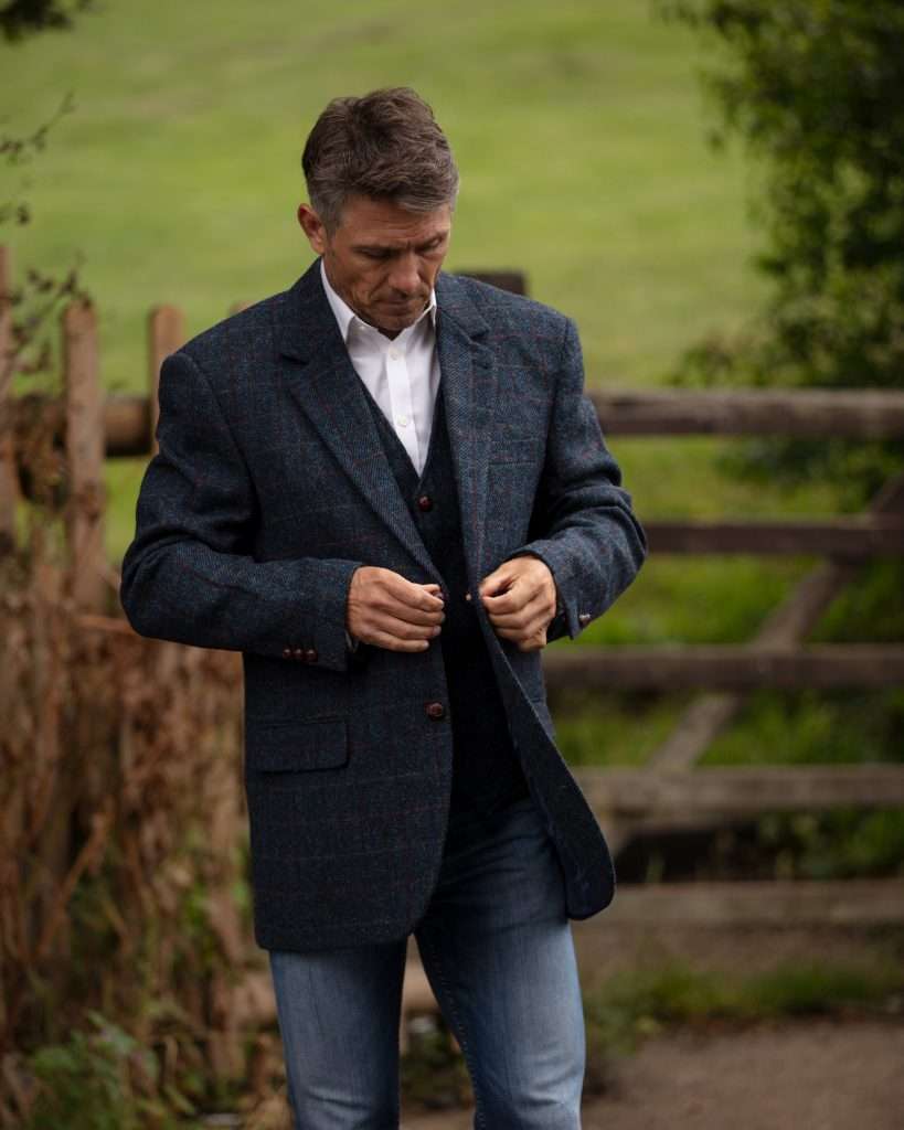 Walker & Hawkes Mens Classic Scottish Harris Tweed Herringbone Overcheck Country Blazer Jacket Royal Blue